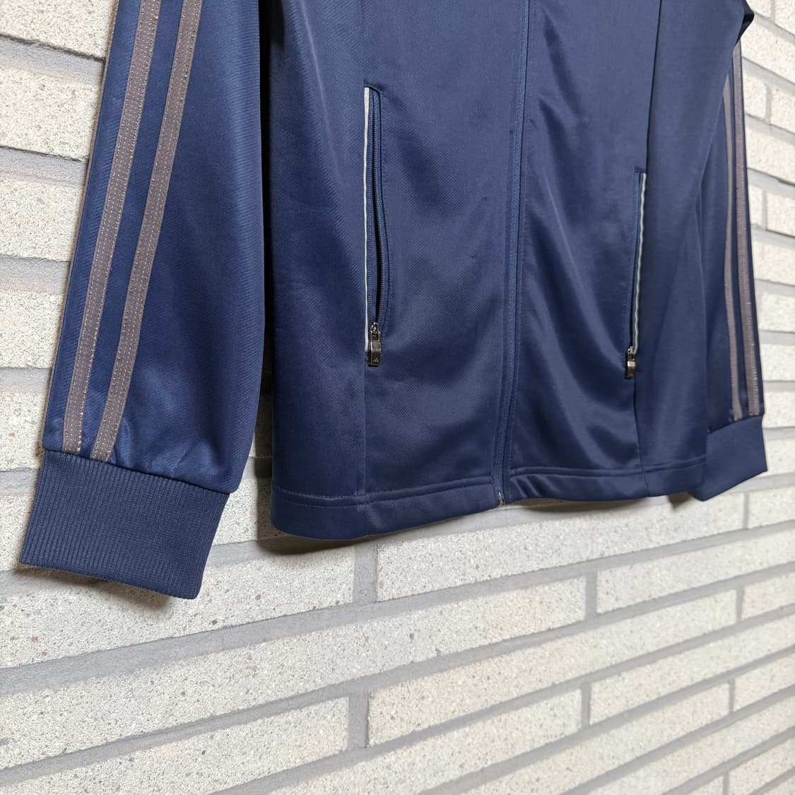 아디다스 올드스쿨 레트로 니트 트랙탑 네이비 상품이미지3