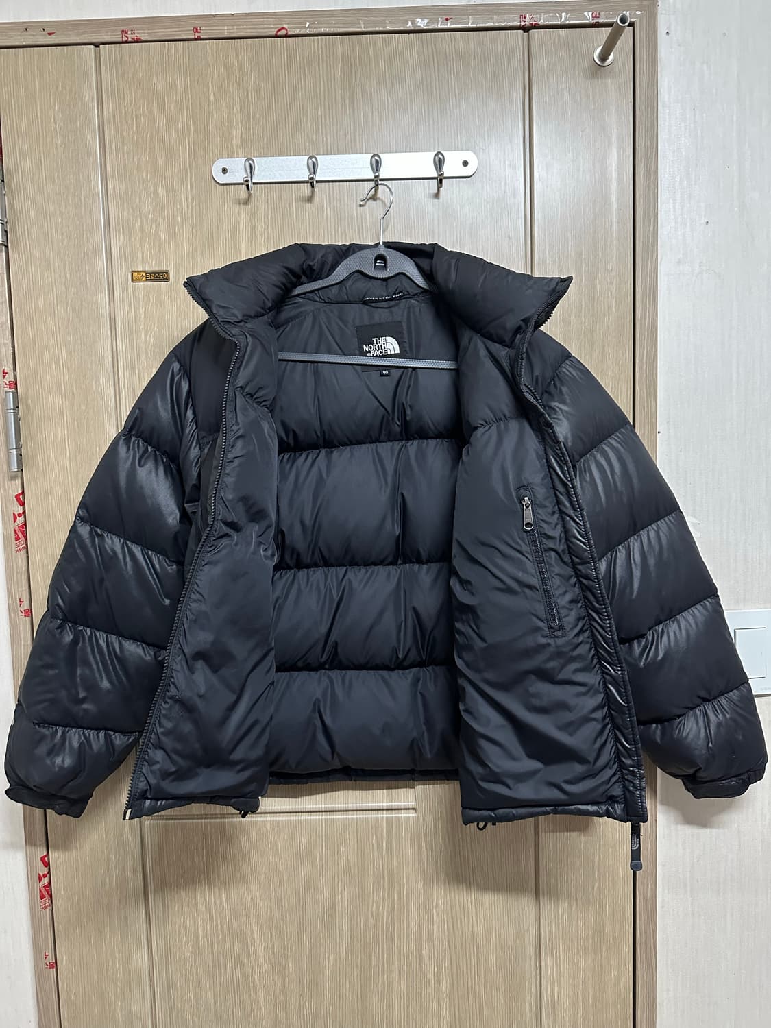 노스페이스 1996 눕시 패딩 블랙 90 상품이미지4