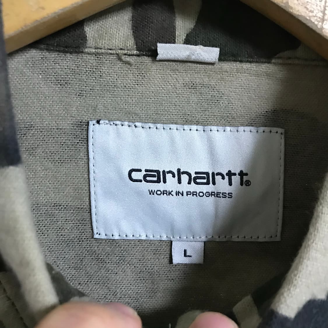 칼하트 카모플라쥬 셔츠 상품이미지4