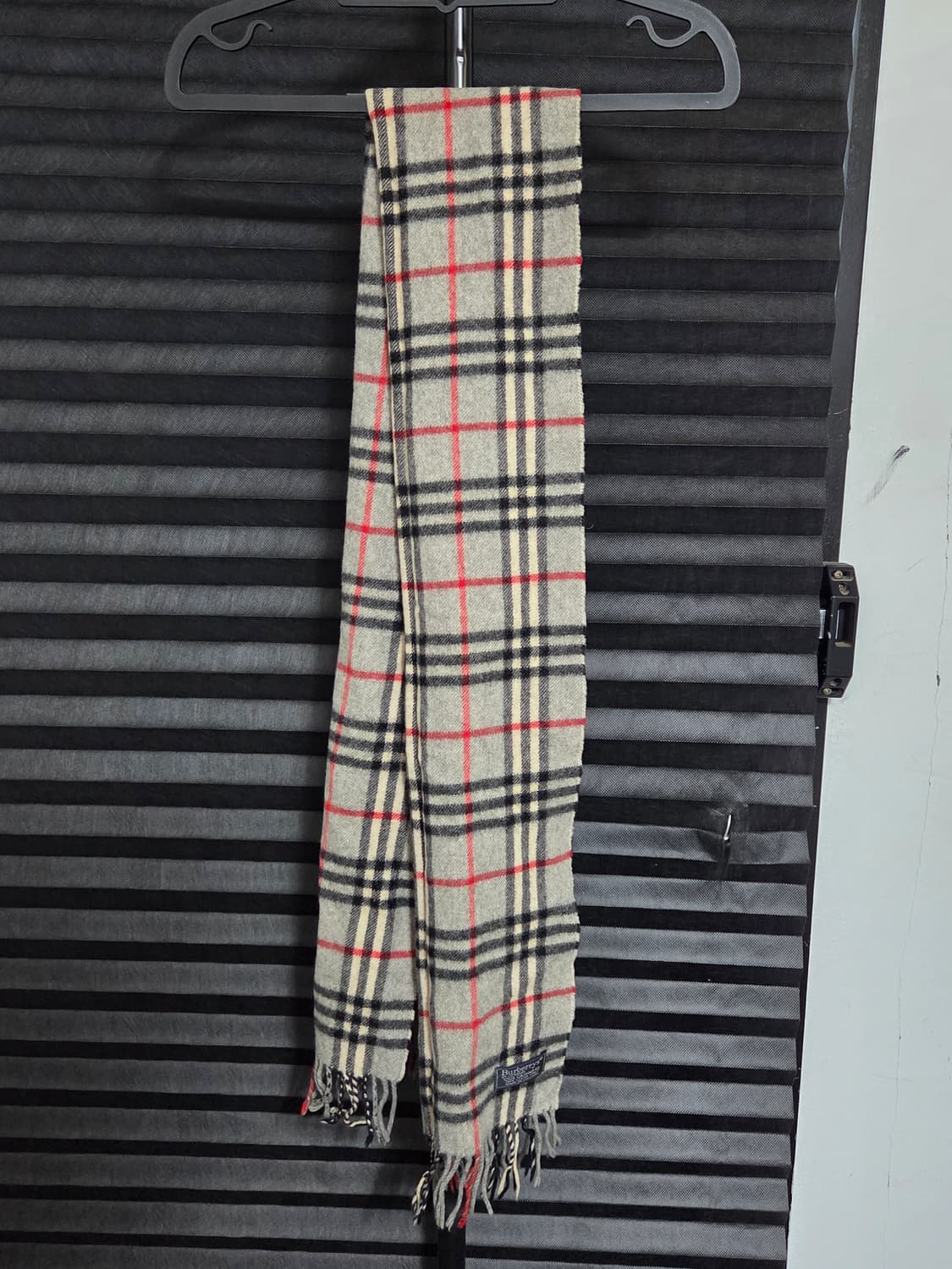 (정품) [버버리] 캐시미어 노바체크 머플러 판매합니다. 상품이미지1