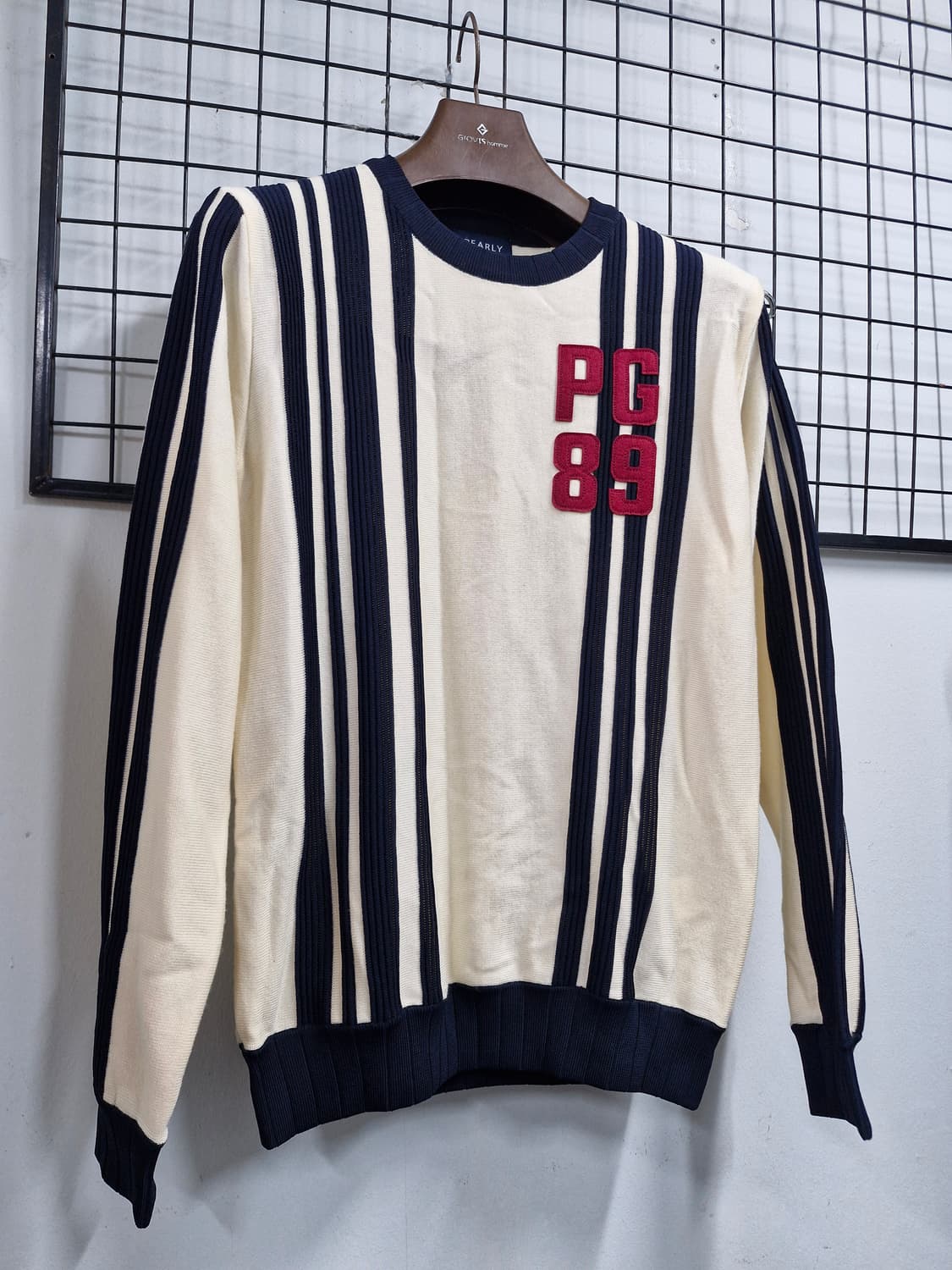 95M 파리게이츠 모 니트. 상품이미지2