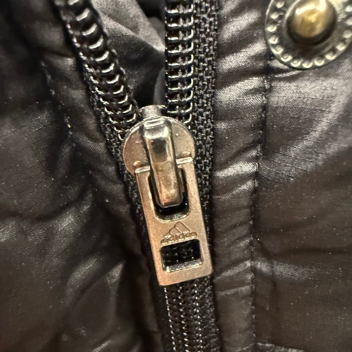 아디다스 검금 블랙 아디다스 숏패딩 90 상품이미지7