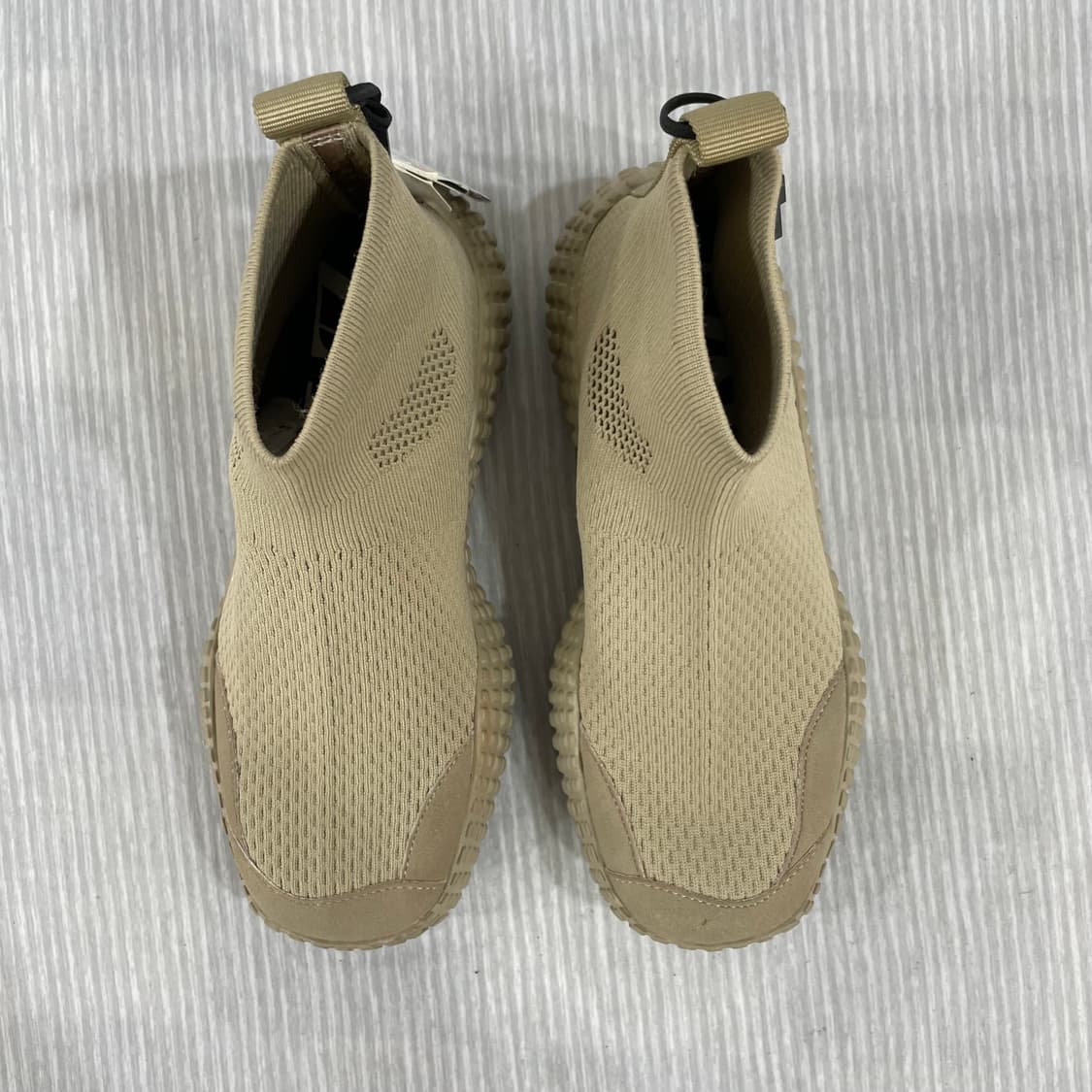 703) ZARA 자라 삭스 스니커즈 230mmm 상품이미지2