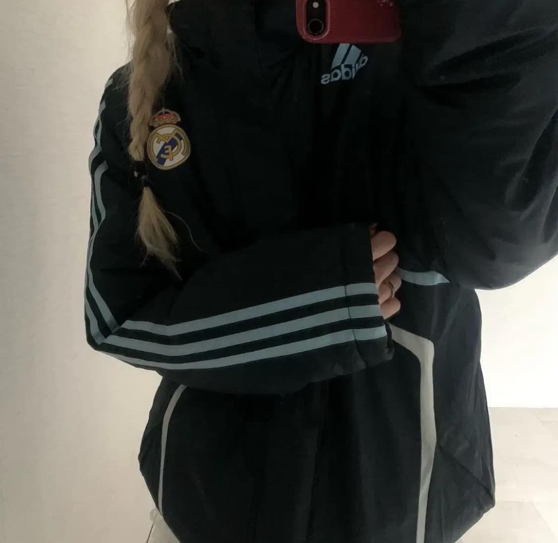 아디다스 레알마드리드 패딩 상품이미지2