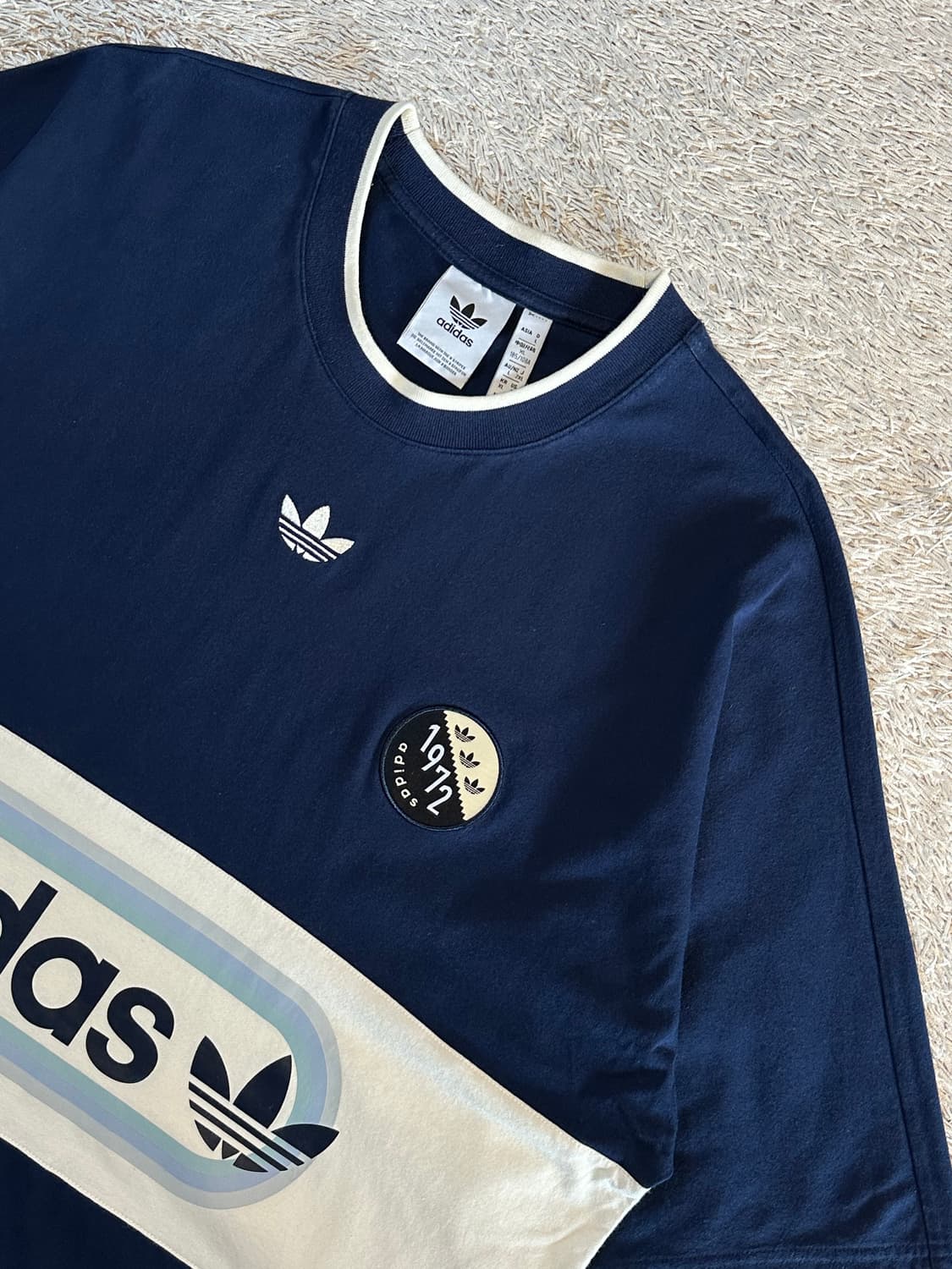 아디다스 ADIDAS 블로크팝 반팔 티셔츠 네이비 상품이미지2