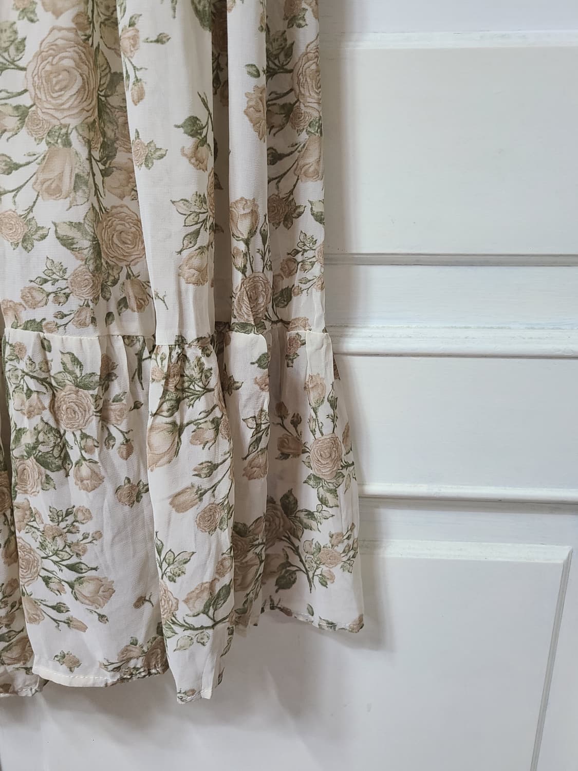 베이지색 플라워원피스 상품이미지4