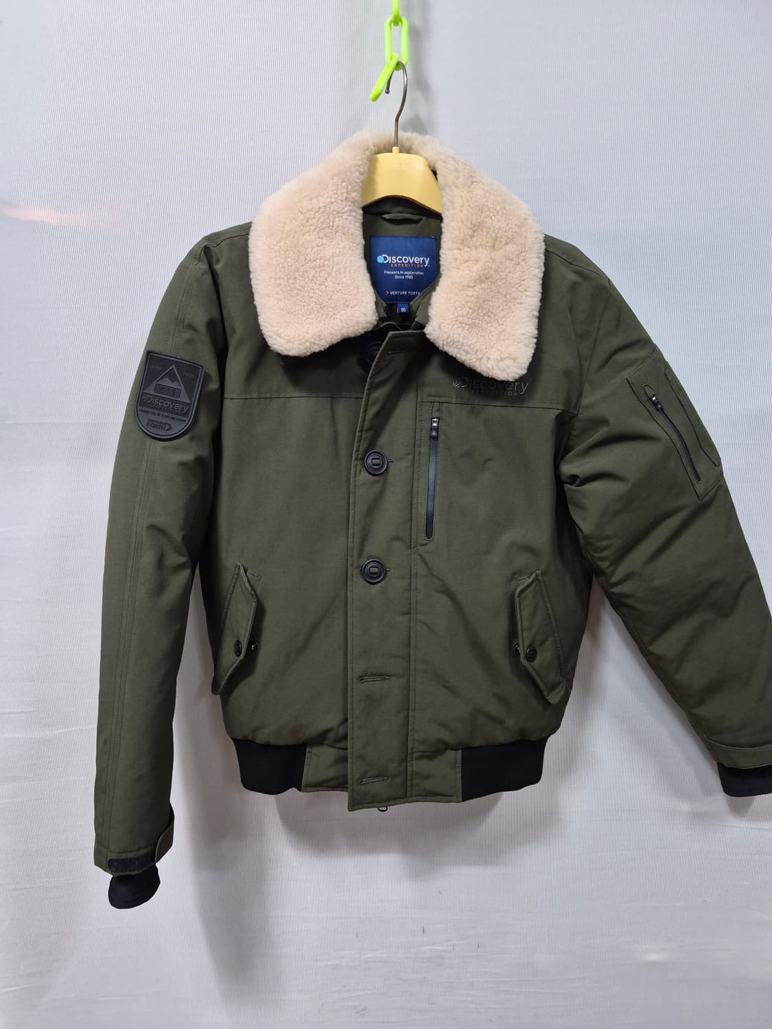 디스커버리 발데즈 봄버 항공 구스다운 패딩 자켓 남성95 상품이미지1