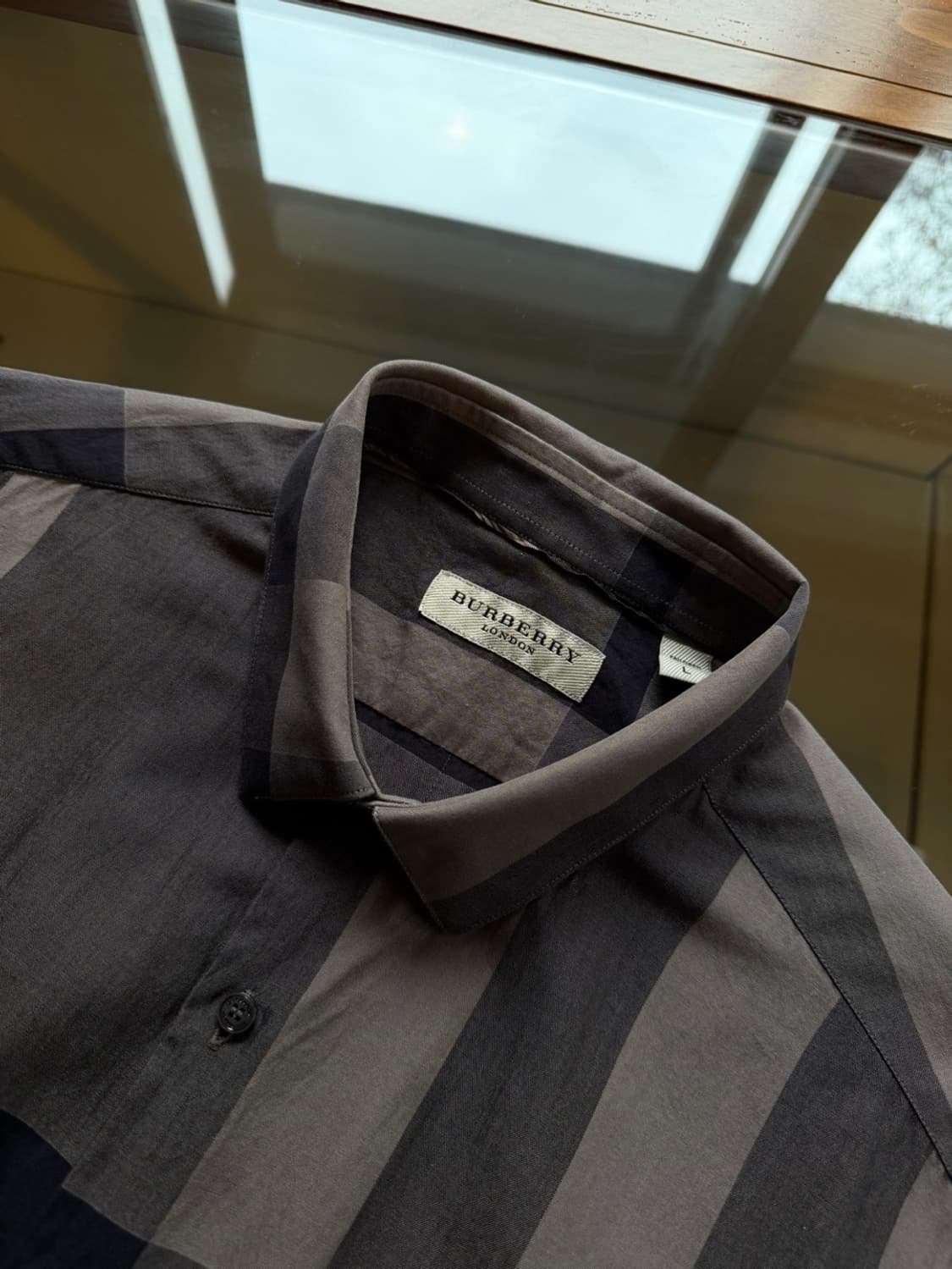 버버리 노바패턴 테일러드 셔츠 상품이미지4