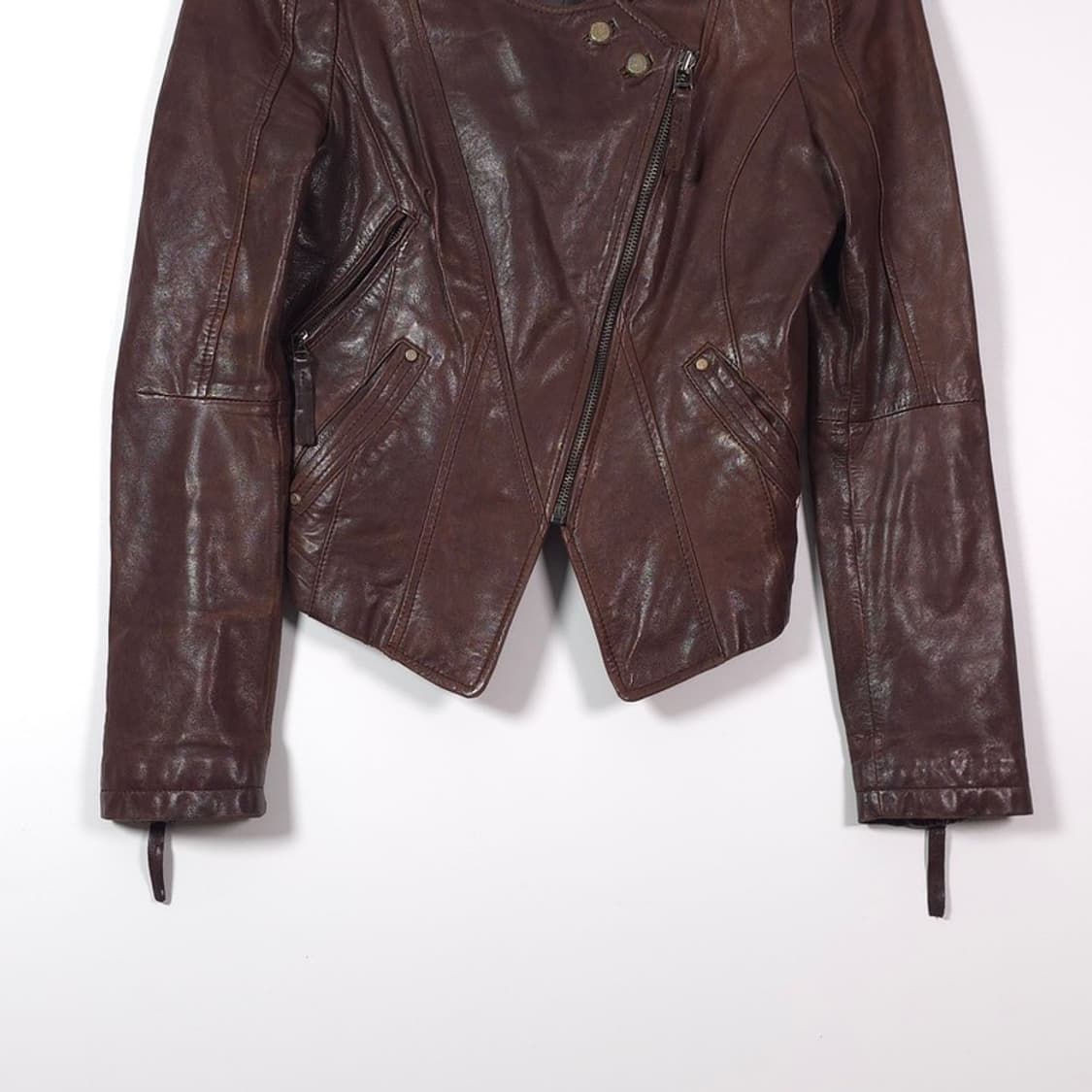 라이언 퍼플라벨 이태리 램스킨 노카라 레더 자켓 상품이미지4