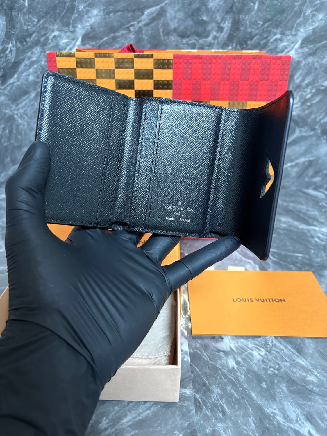 루이비통 트위스트 컴팩트 윌렛 반지갑 상품이미지4