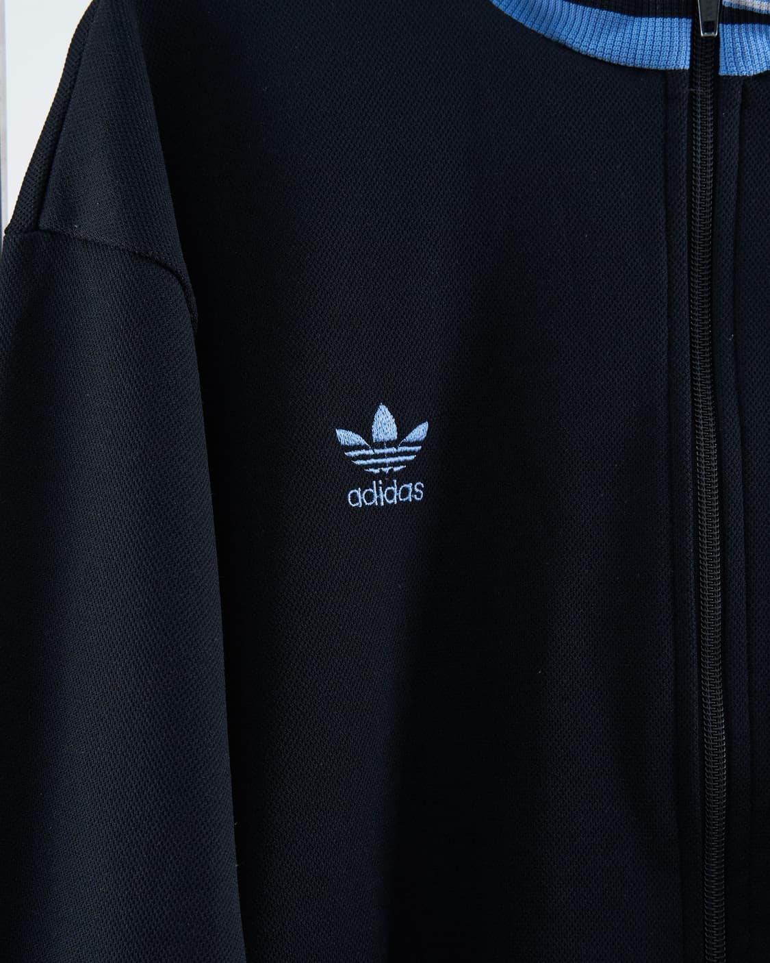 Adidas 80‘s 데상트 라이센스 트랩집업  상품이미지3