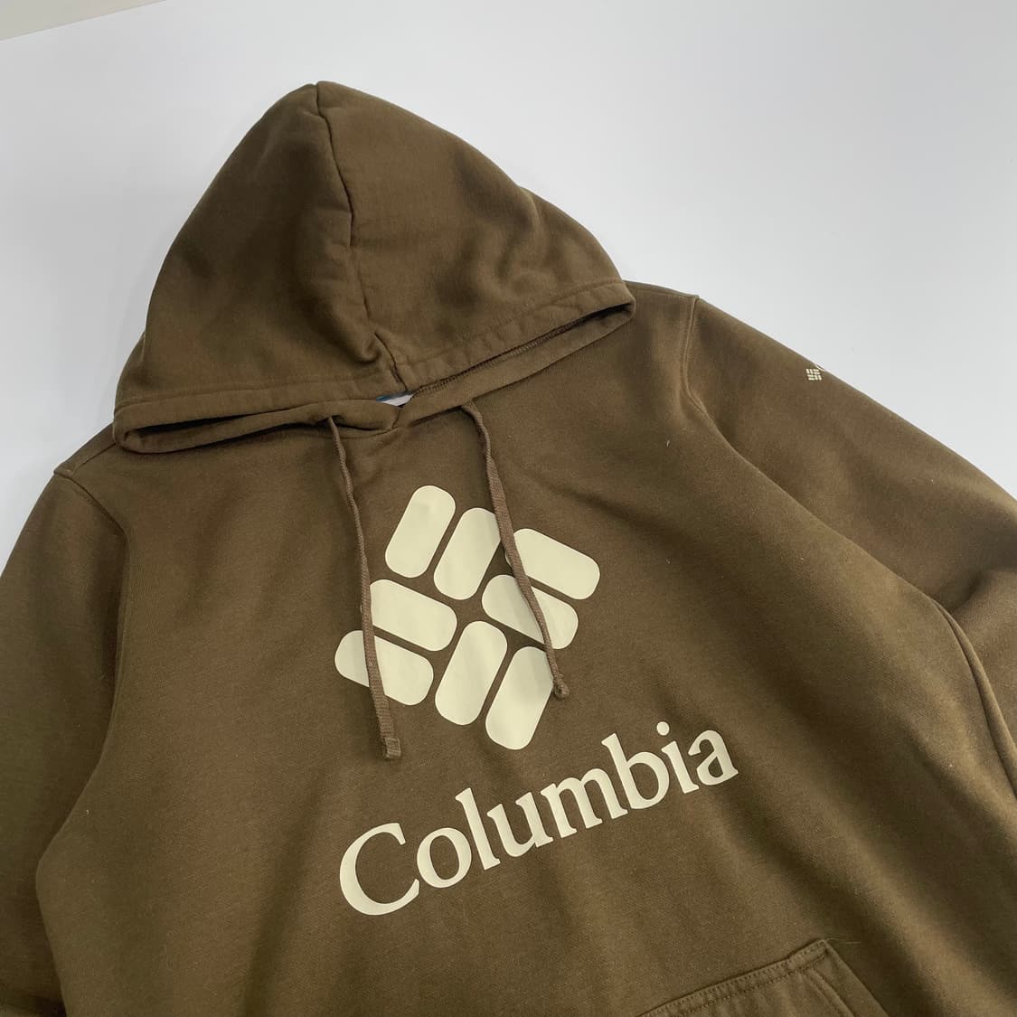 Columbia 콜롬비아 빅로고 카키 후드티 상품이미지4