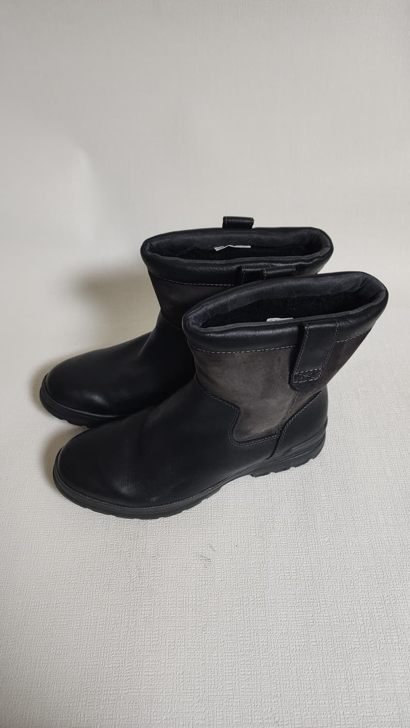 클락스 겨울 가죽 스웨이드 부츠 상품이미지2