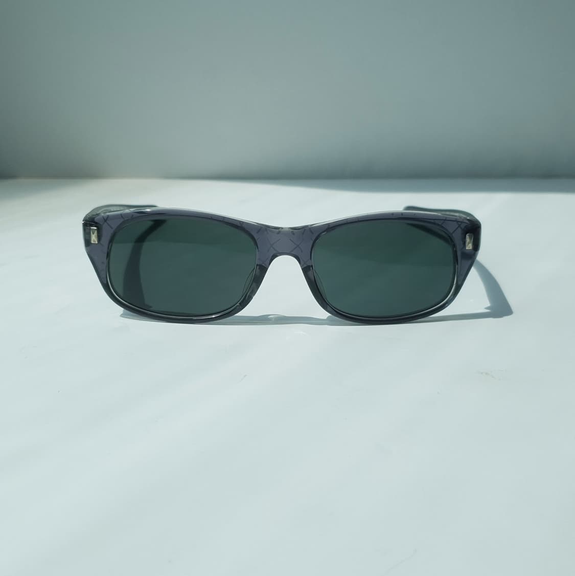 Stussy x Kaws Michael Sunglasses 상품이미지5