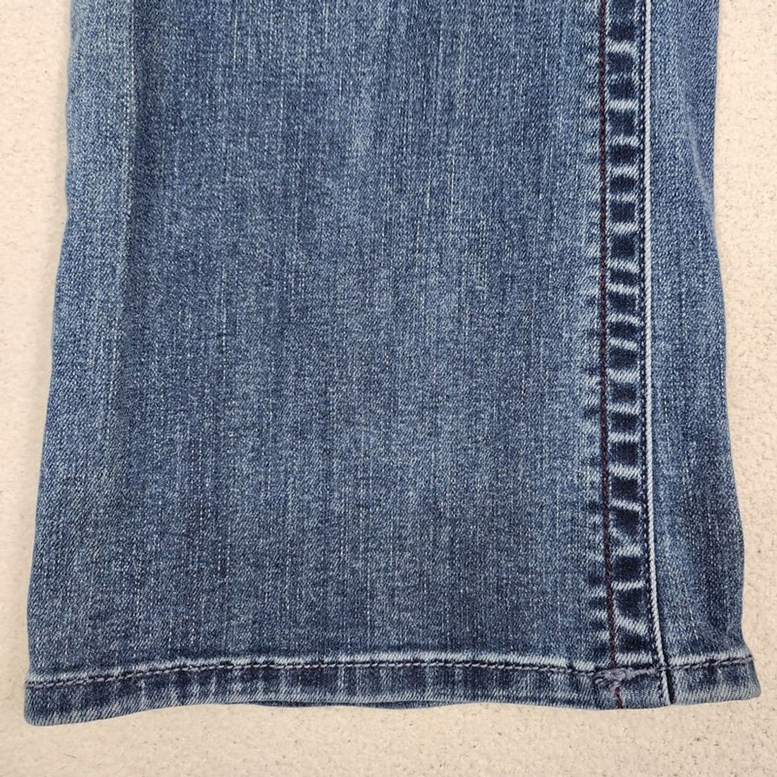 (새상품) TRUE RELIGION  부츠컷 청바지 Women 28 상품이미지4