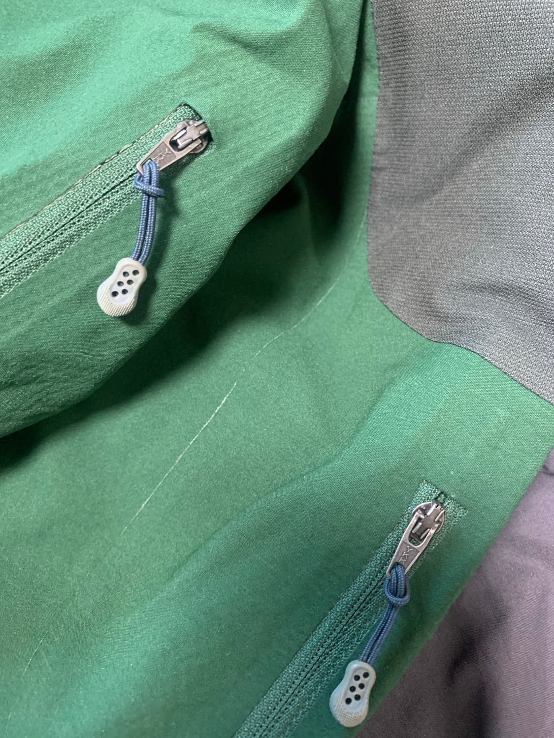 파타고니아 03s 화이트 스모크 자켓 상품이미지7