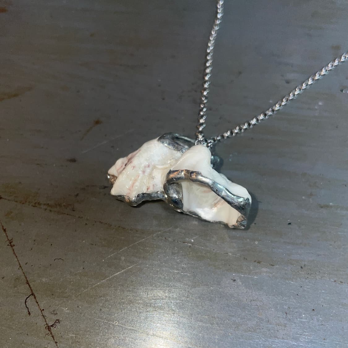 베키 어비스 트윈 목걸이 상품이미지2