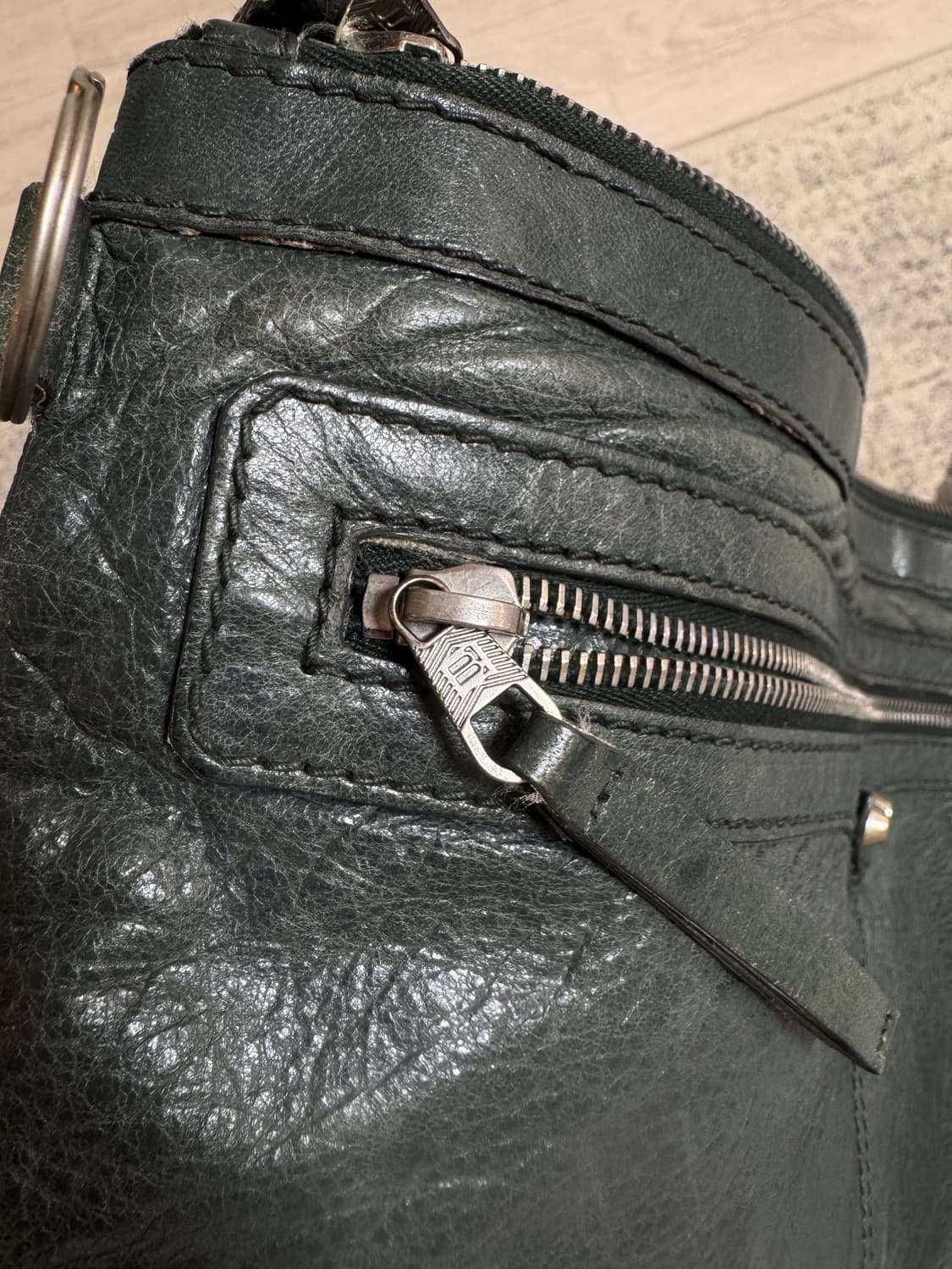 발렌시아가 클러치 상품이미지4