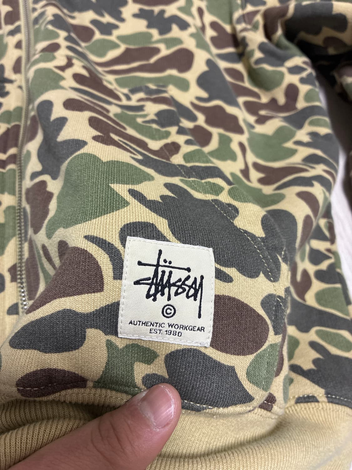 스투시 카모 후드집업 상품이미지2