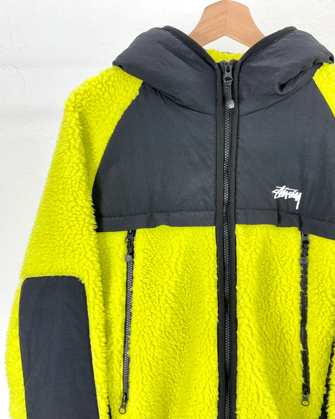 스투시 라임 셰르파 패널드 후디 자켓 상품이미지2