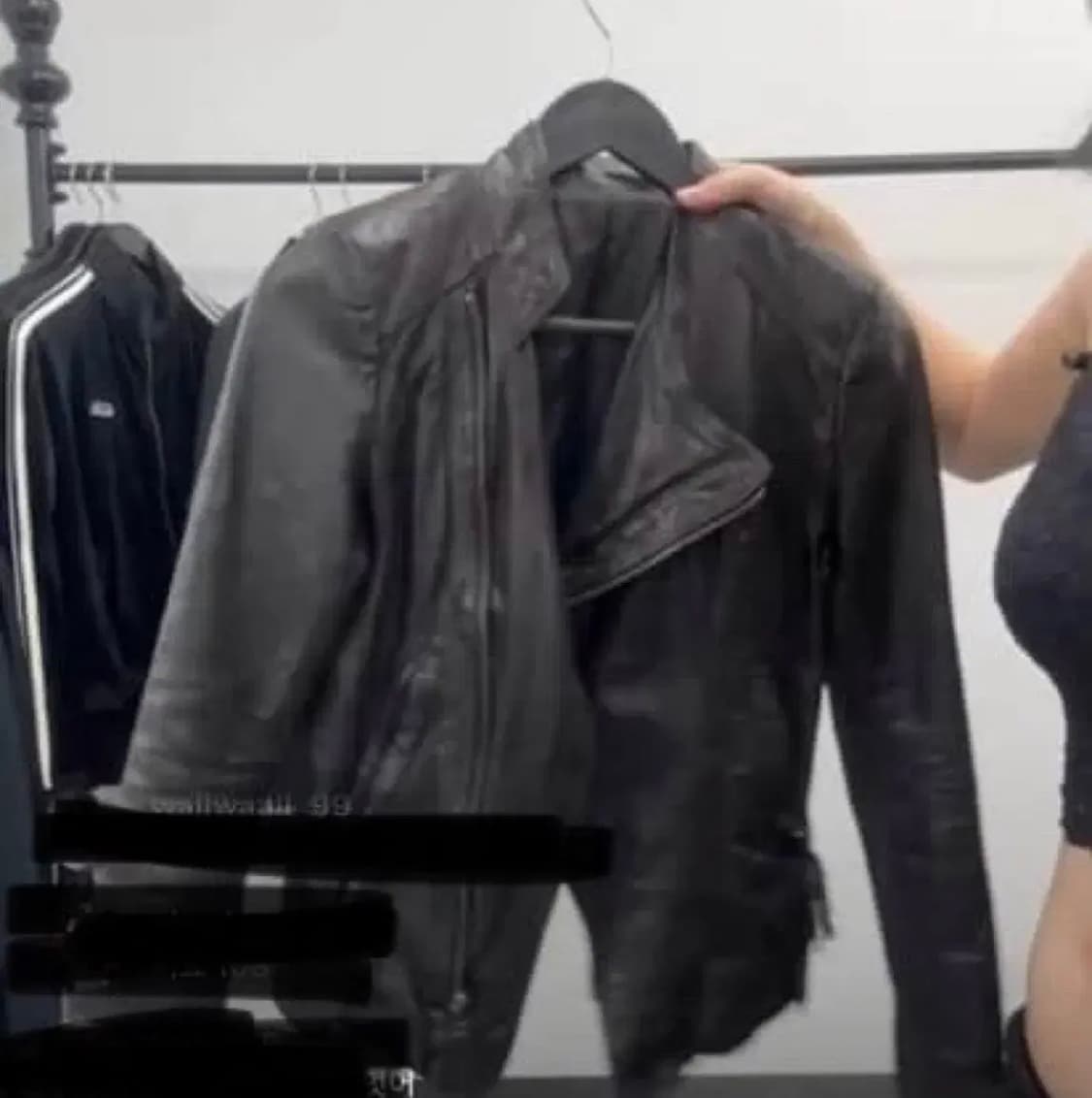 사선 블랙 가죽 자켓  큐빈티지 아케호무 일본빈티지 상품이미지1