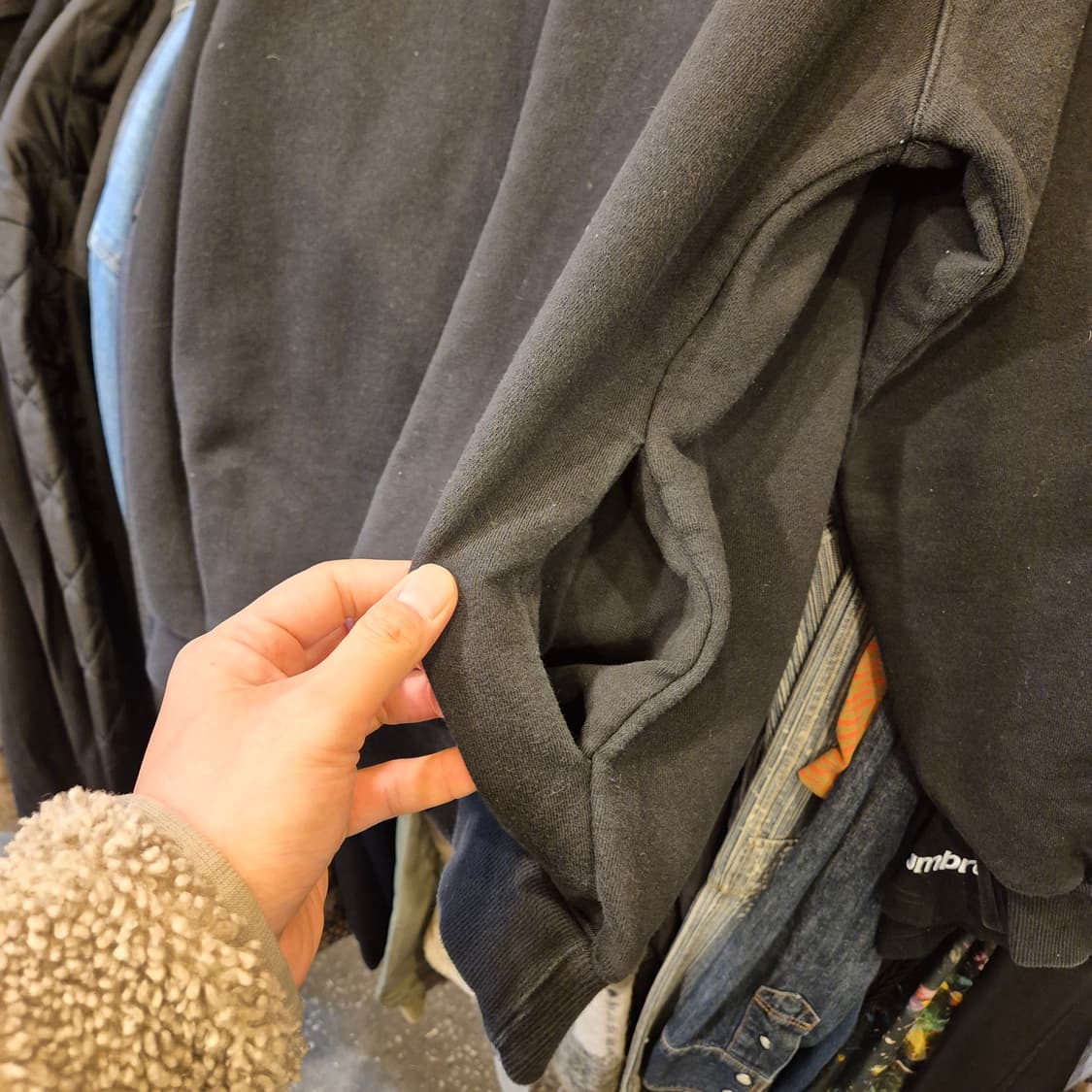 (S)JEEP 블랙 맨투맨  상품이미지6