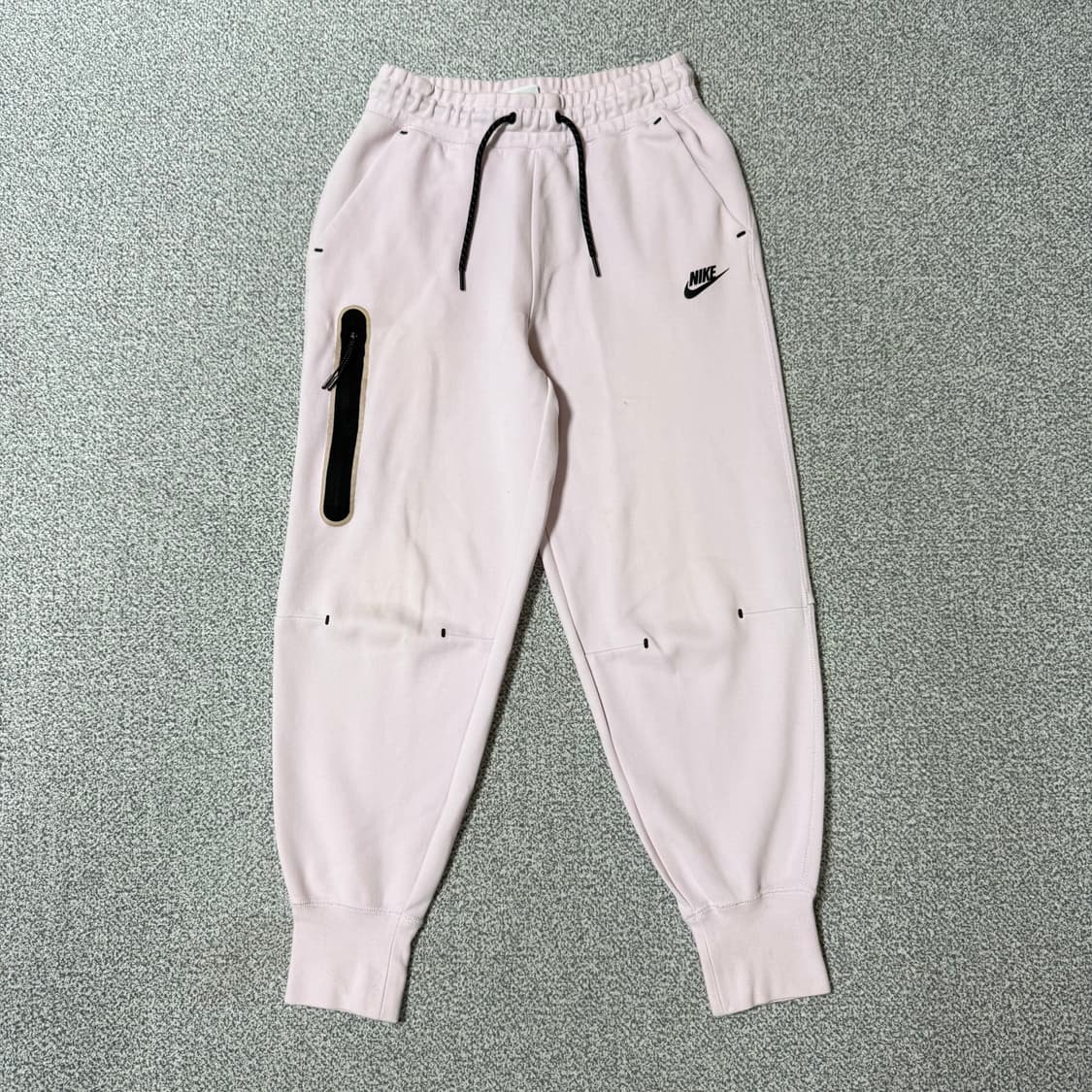 [정가 20만원] 나이키 테크팩 조거팬츠 여성용 S 상품이미지1