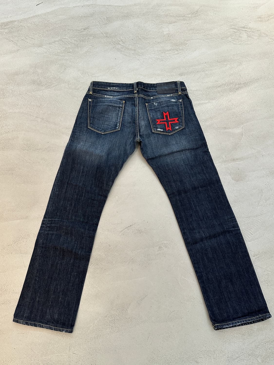 ZUELEMENTS  red cross jeans 상품이미지3