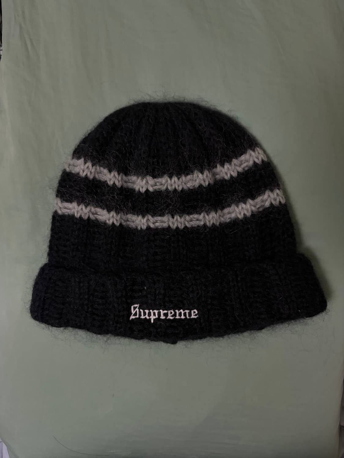 슈프림 24fw 모헤어 비니 상품이미지1