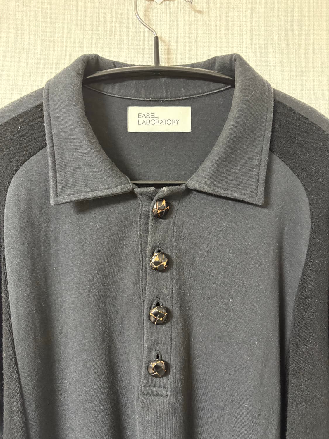 이젤 레보레토리 롱슬리브 L 상품이미지2