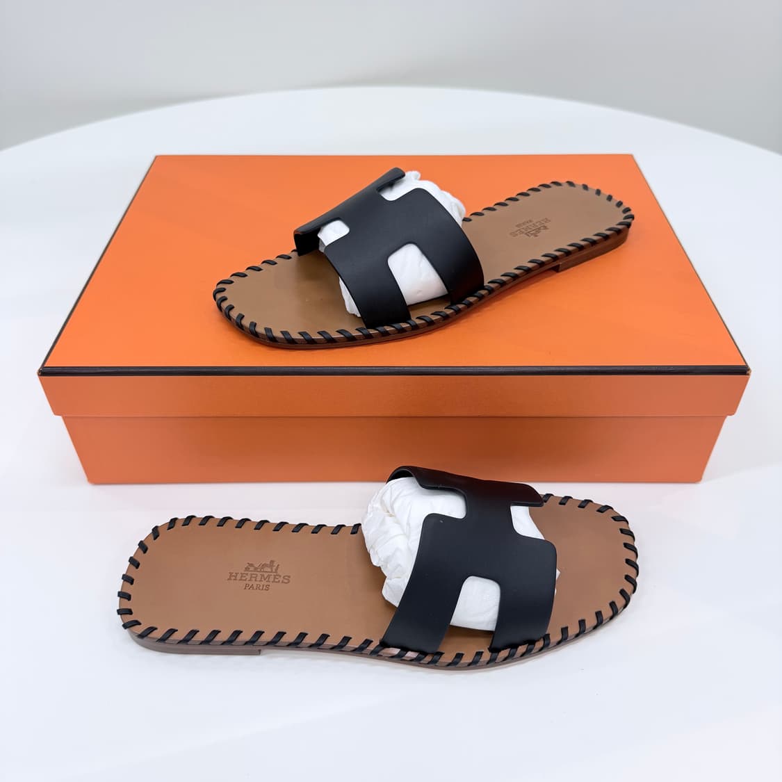 [미사용/235] 에르메스 이즈미르 투톤 스티치 샌들 슬리퍼 상품이미지3