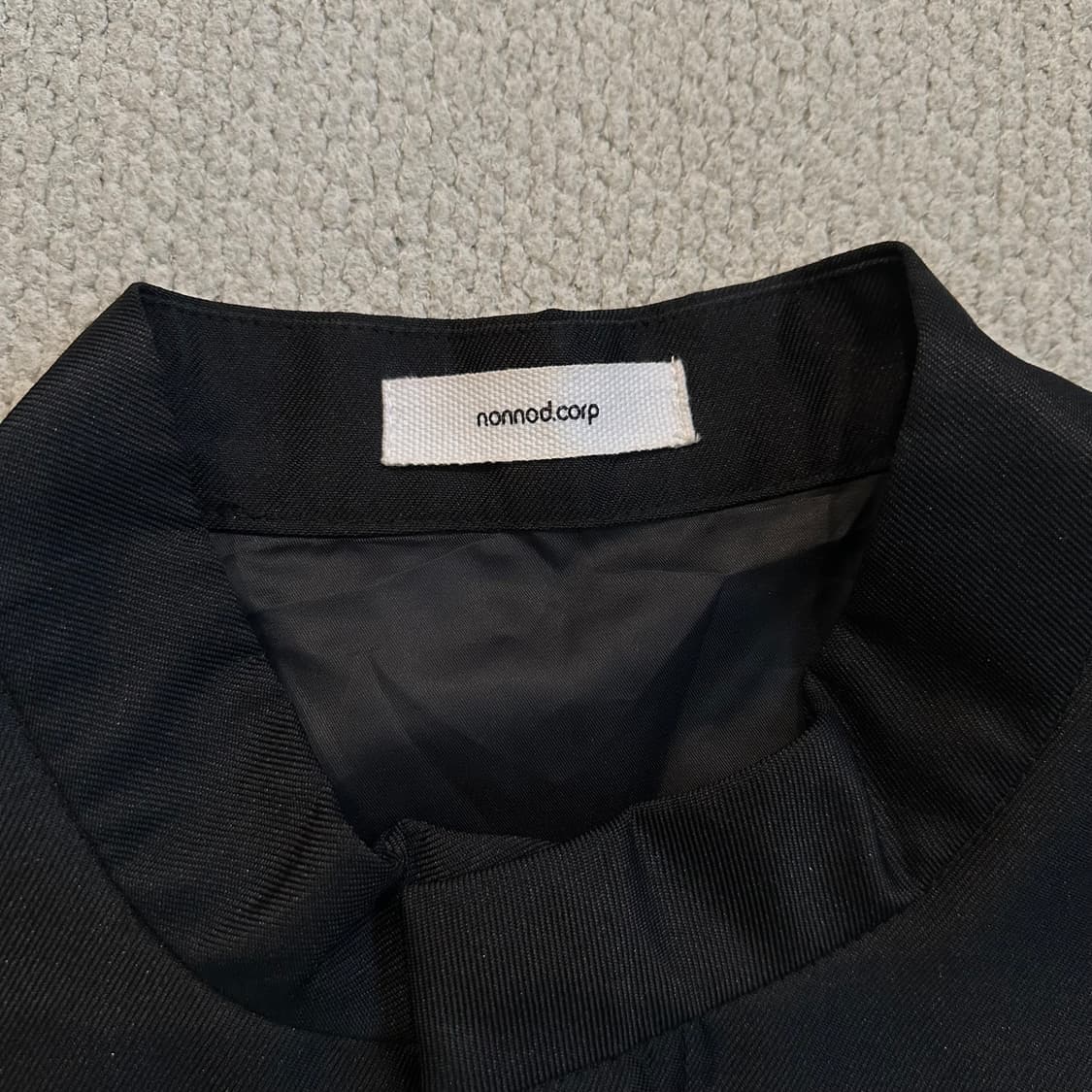 논노드 nonnod 크롭 라이더 자켓 상품이미지3