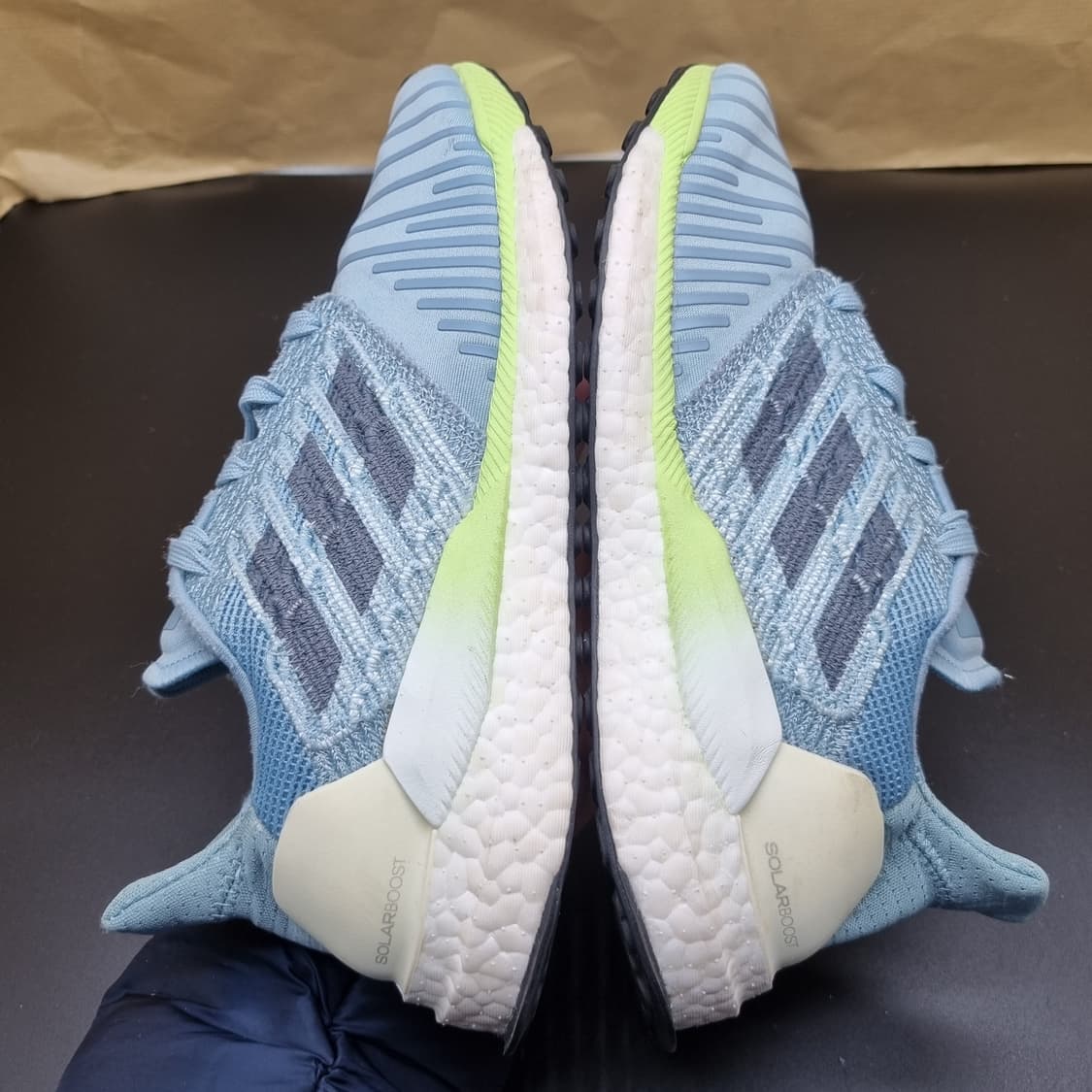 아디다스 솔라부스트19 여성운동화230  상품이미지5