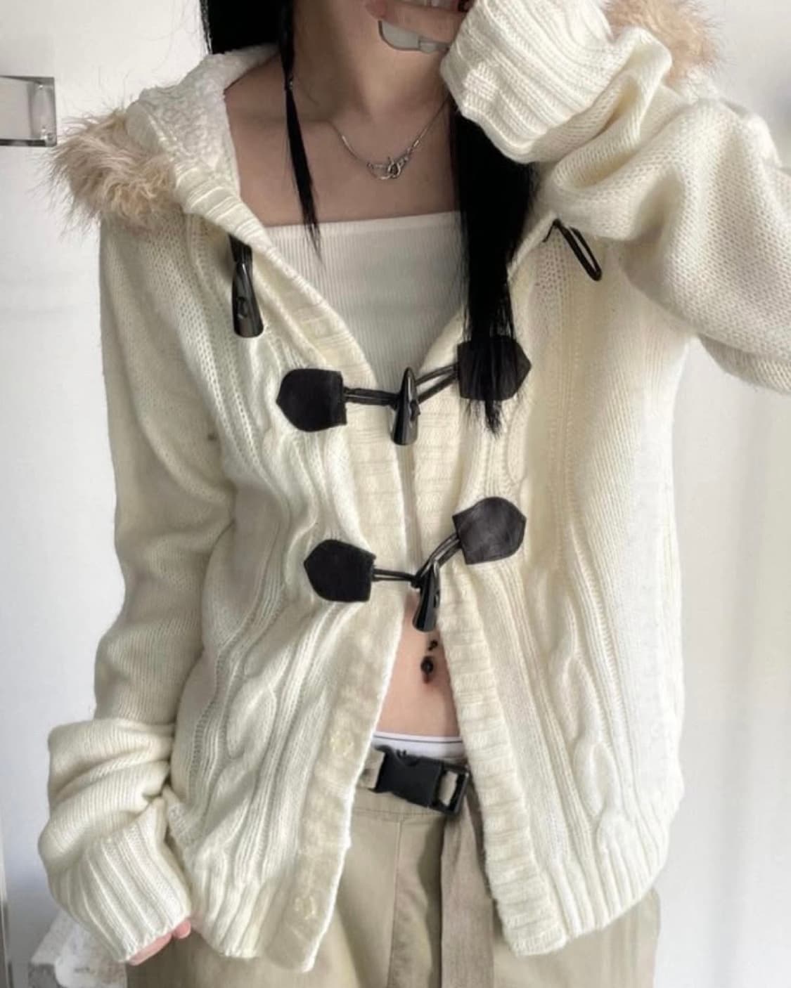 빈티지 퍼 니트 후드 떡볶이 가디건 상품이미지1