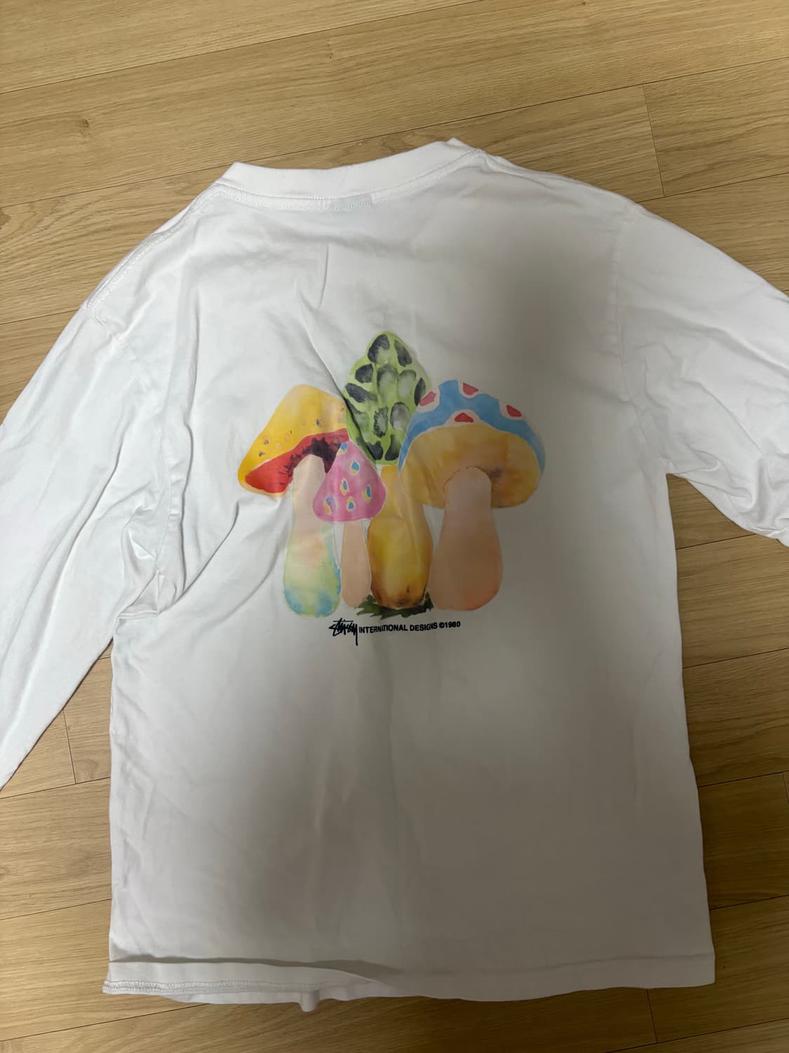 스투시 버섯 프린팅 롱슬리브 상품이미지2