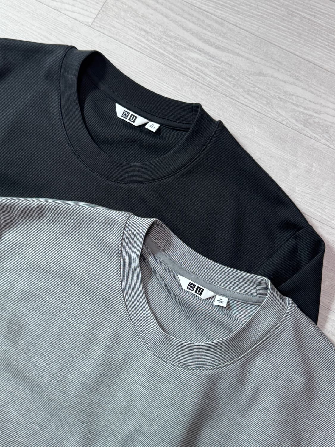 유니클로U 에어리즘 코튼스트라이프티 블랙, 화이트 M 상품이미지2