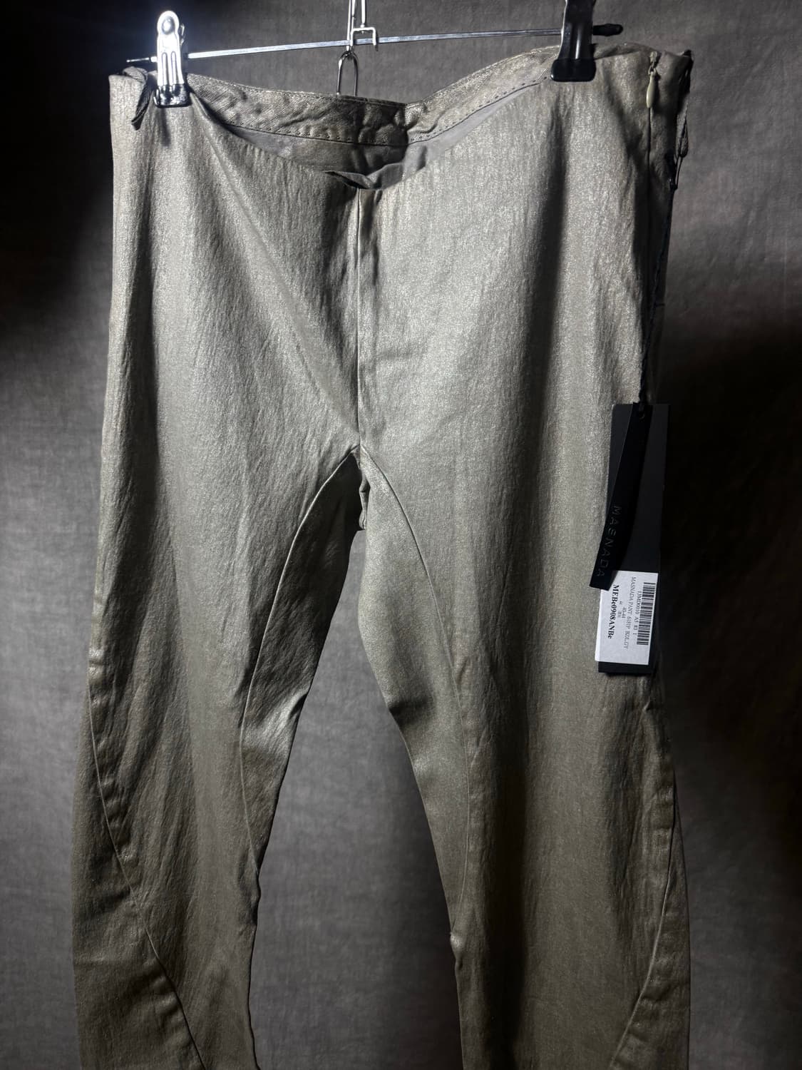 MASNADA Metallic Coated Slim Pants  상품이미지2