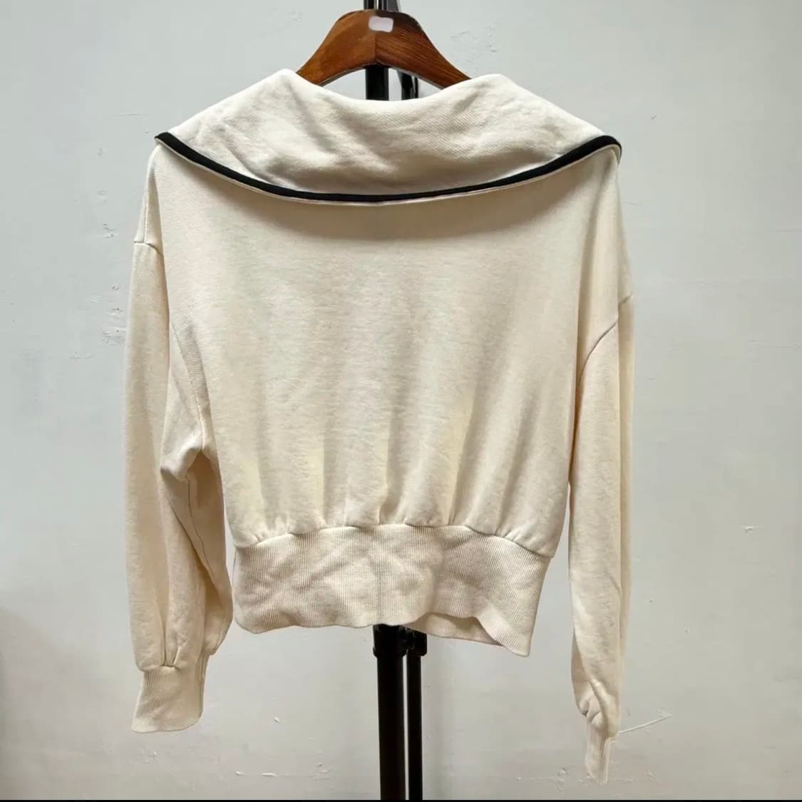 EGOIST 에고이스트 빅카라 배색 집업 맨투맨 아이보리 55 JS20 상품이미지7