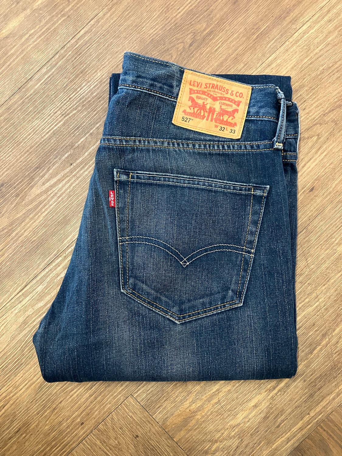 N180 리바이스 527 부츠컷 데님팬츠 상품이미지1