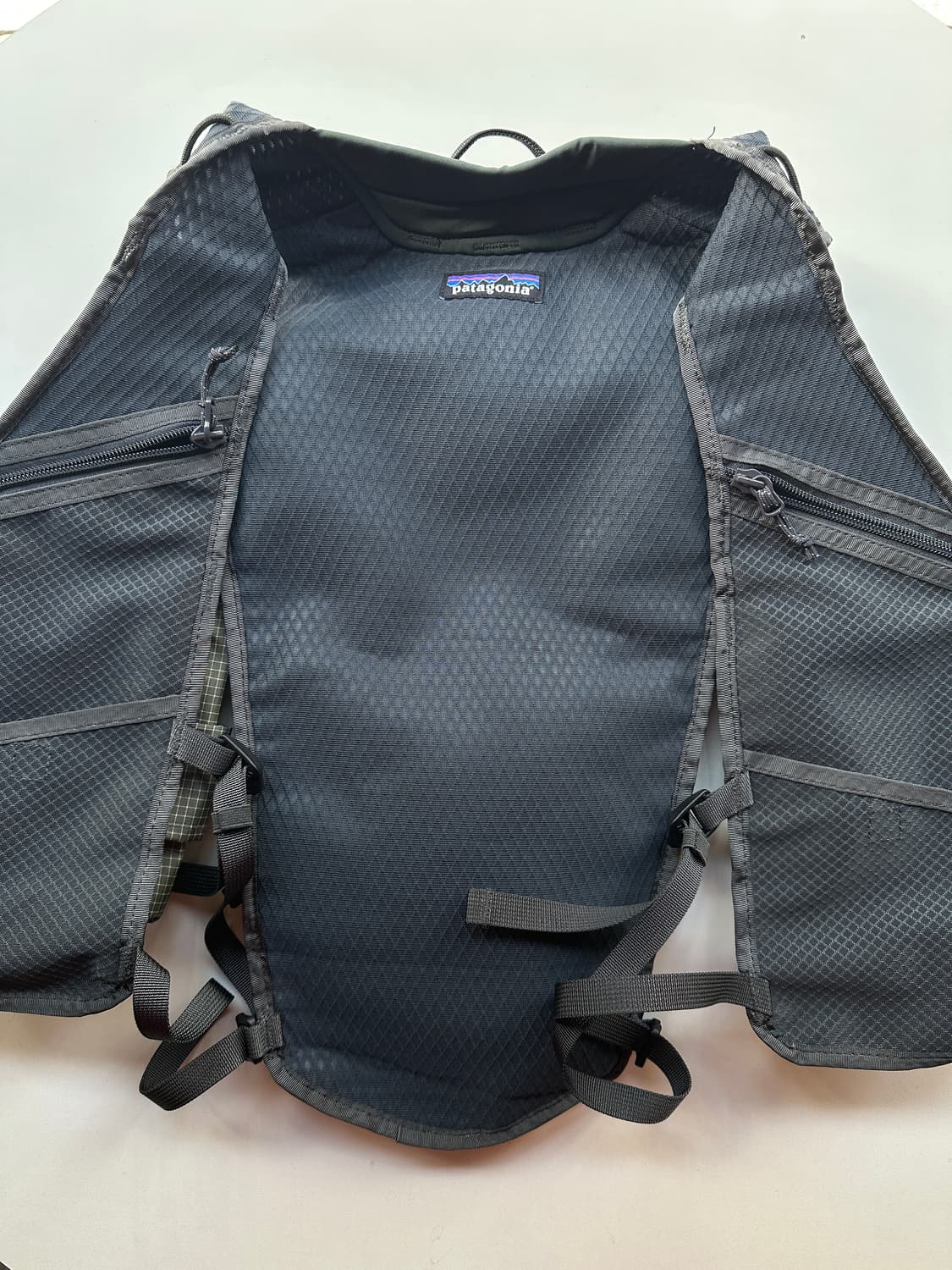 Patagonia Hybrid Backpack Vest (S/M) 상품이미지8