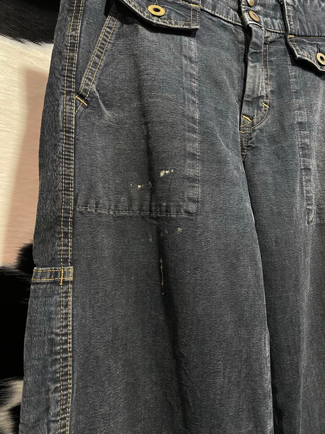 Slang 백 절개 디테일 로우라이즈 팬츠 상품이미지5