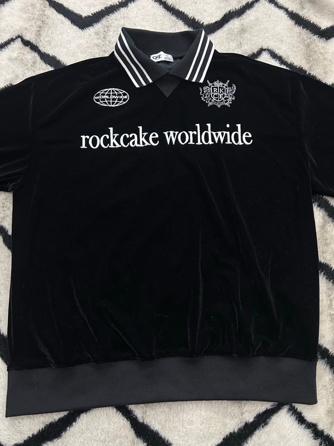 [S]락케이크 오버핏 벨루아 카라 맨투맨/블랙 상품이미지4