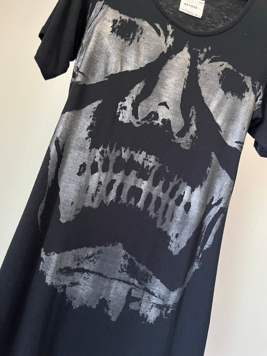 HN+DIE Lamé Coated Rayon Drape Cutsew 상품이미지6