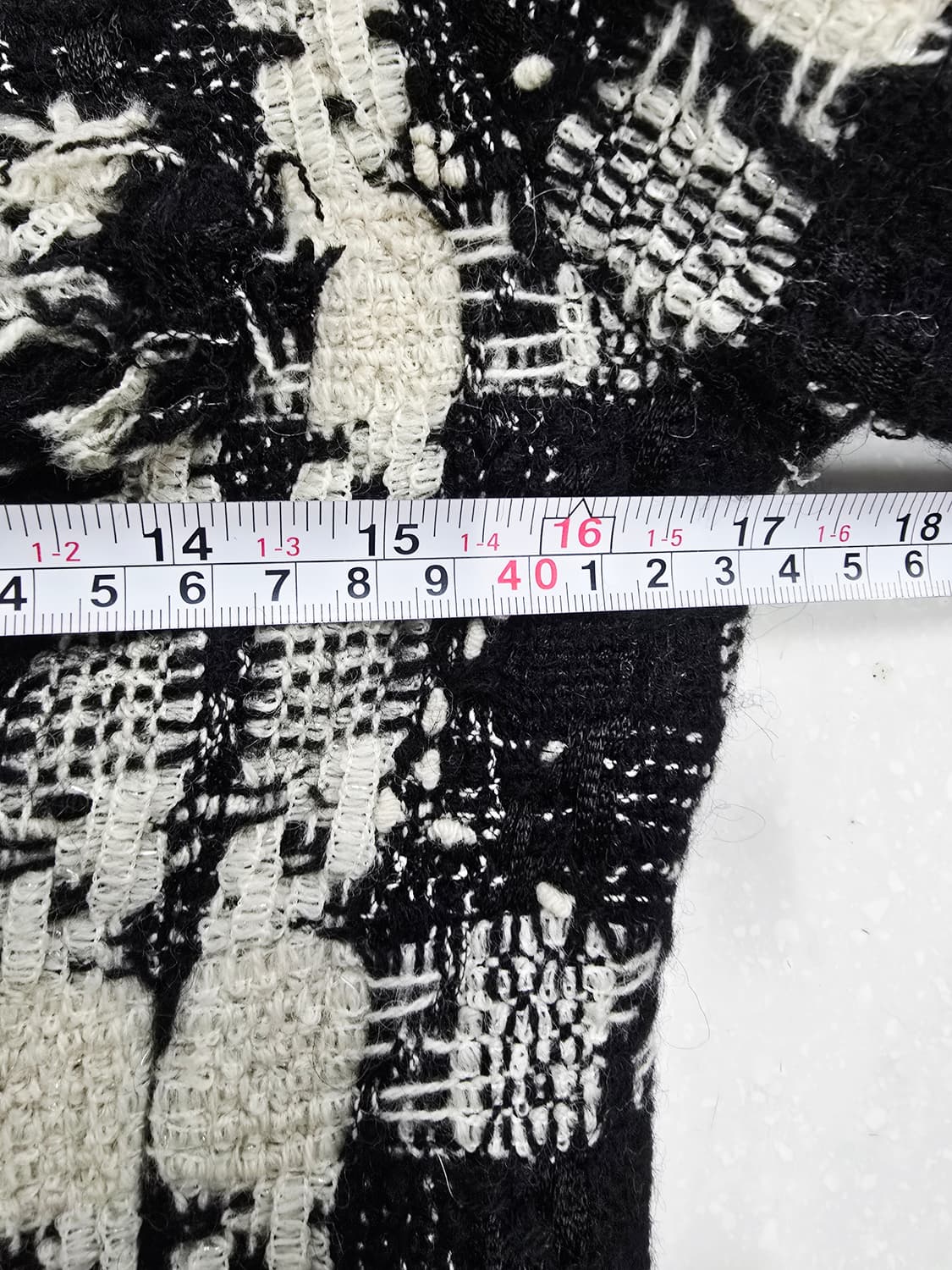 지고트 체크 트위드 코트 블랙 상품이미지7