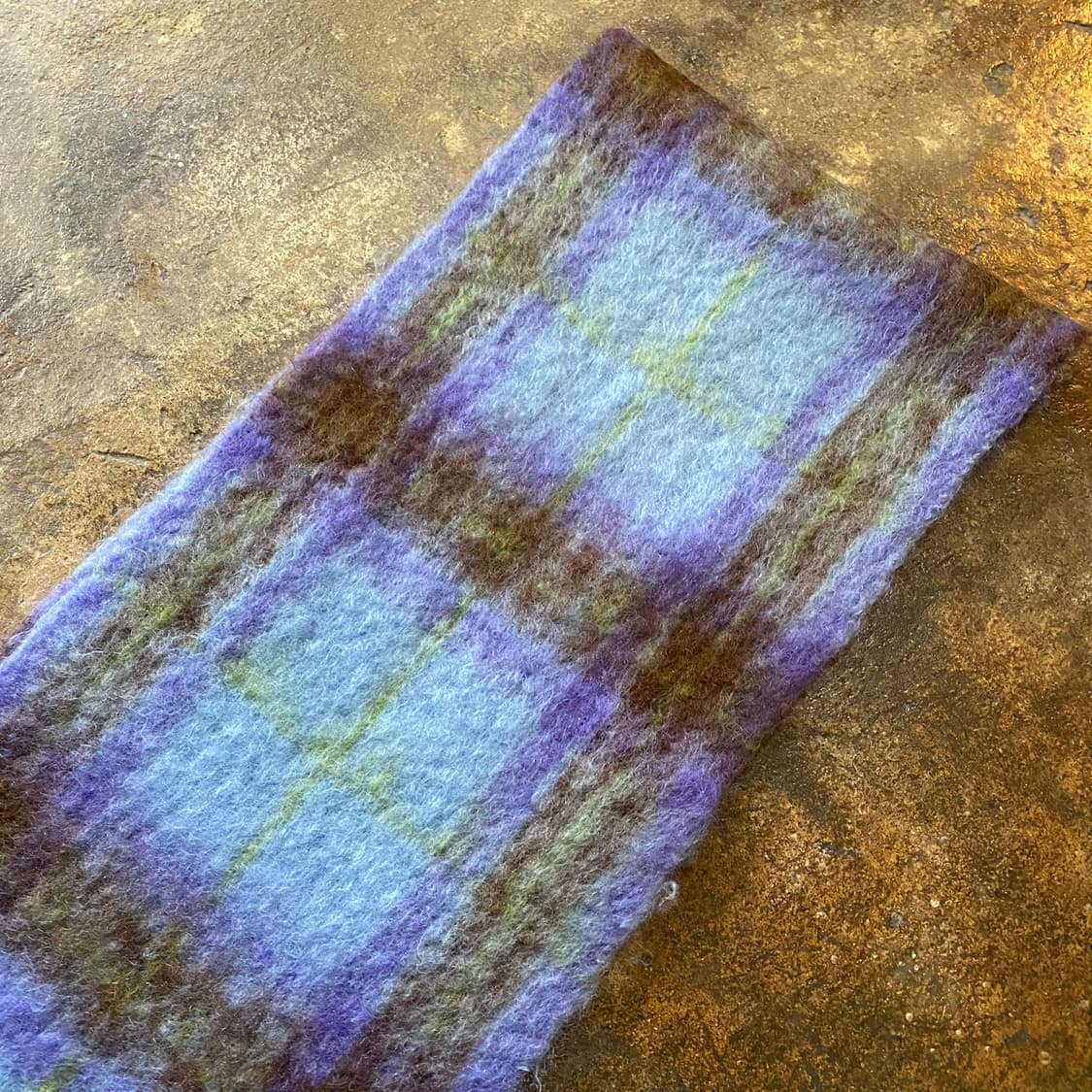 꼼데가르송 모헤어 체크 머플러 상품이미지4