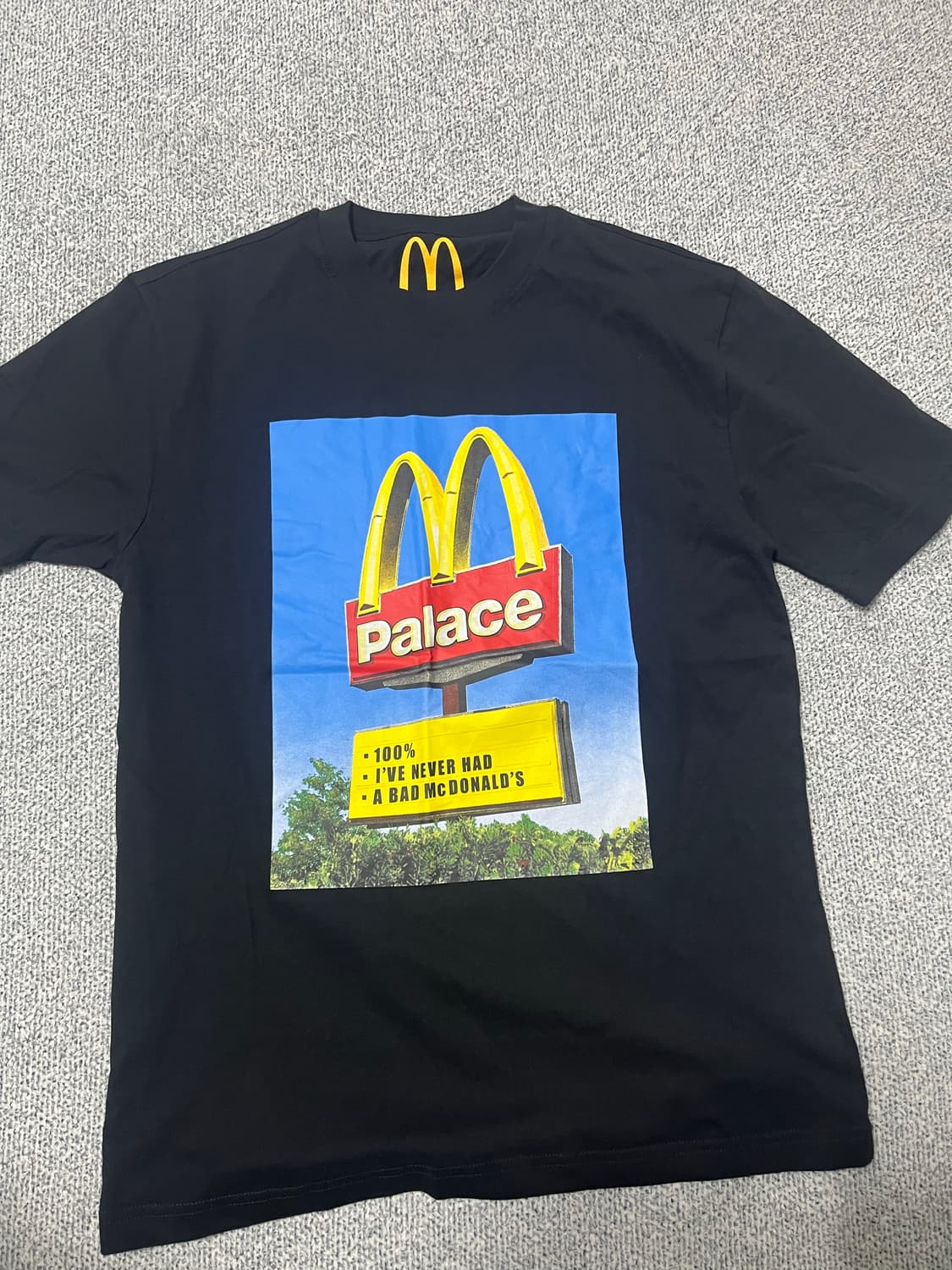 팔라스 맥도날드티 M사이즈 상품이미지1