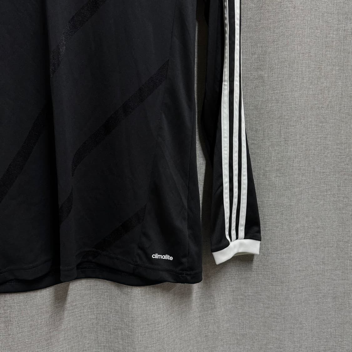 [95] 아디다스 기능성 긴팔 티셔츠 상품이미지4