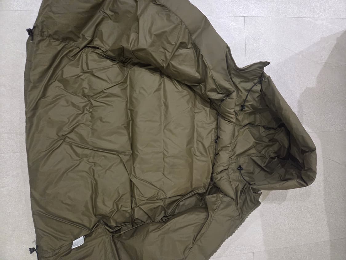 새제품급)유니폼브릿지 쉘터 카라코람 패딩 상품이미지3