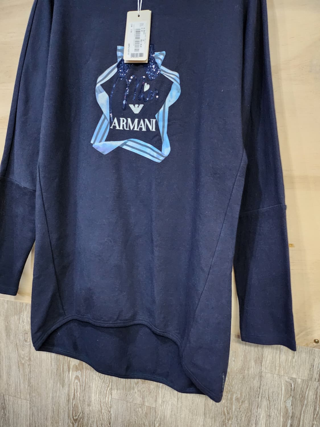 847) 아르마니 주니어 기모 티셔츠 상품이미지4