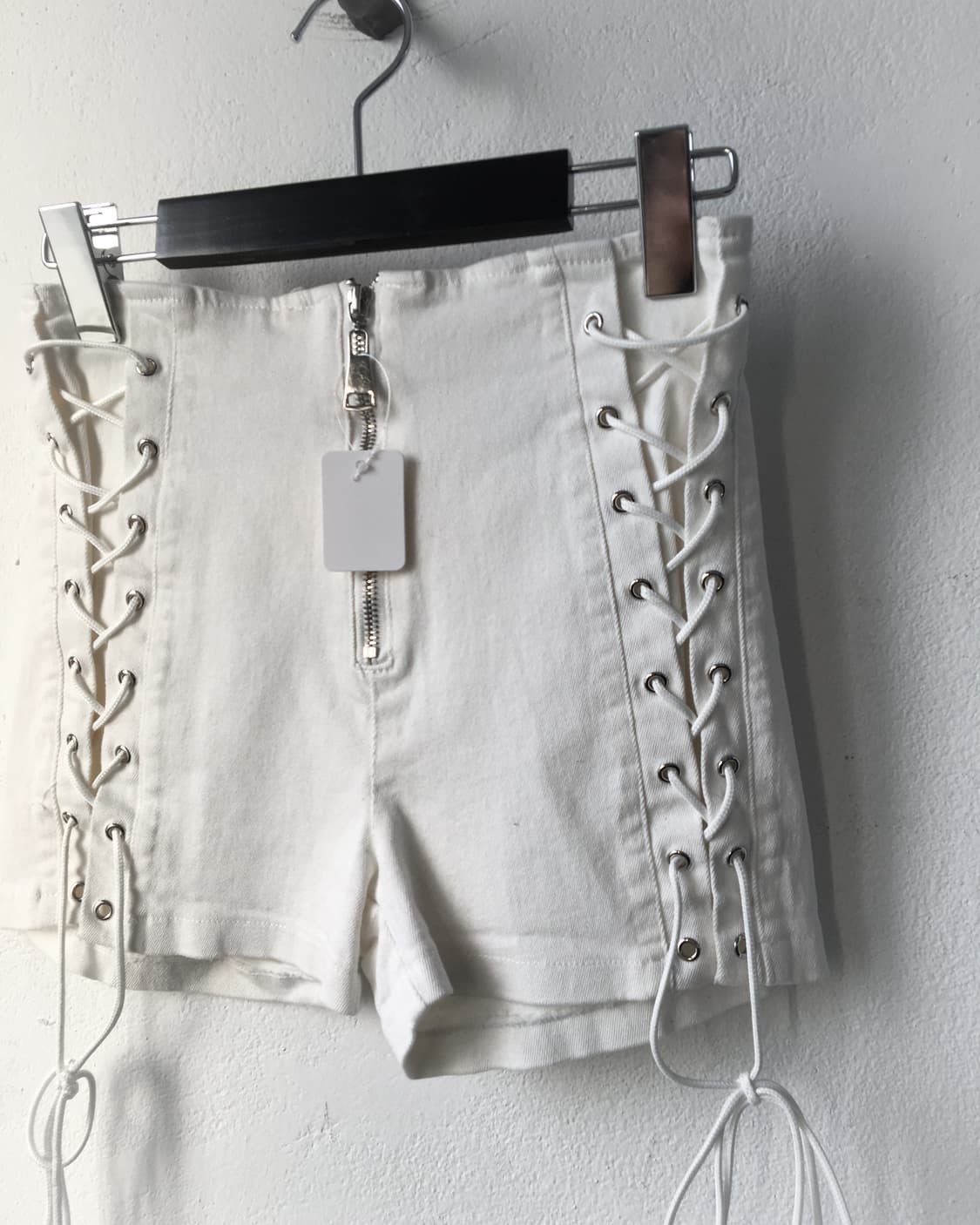 Lace up point short 상품이미지3